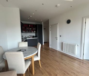 1 Bed Flat, Modena House, E14 - Photo 4