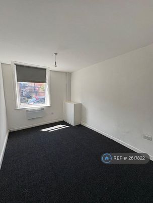 3 bedroom penthouse to rent - Photo 1