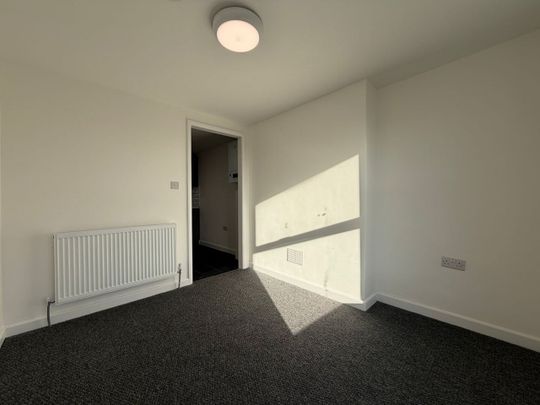 1 Bed Flat, White Hart Lane, N22 - Photo 1