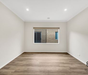 BRAND NEW 3 Bedroom Home! - Photo 4