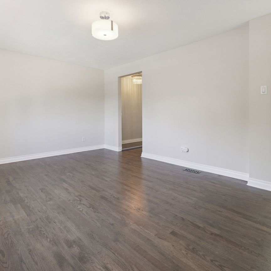 For Lease - 1873 DU CLAIRVAUX Road, Orleans - Convent Glen and Area, Ontario - Photo 1