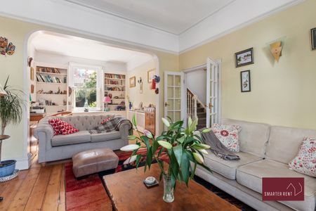 4 Bed, House - Photo 3