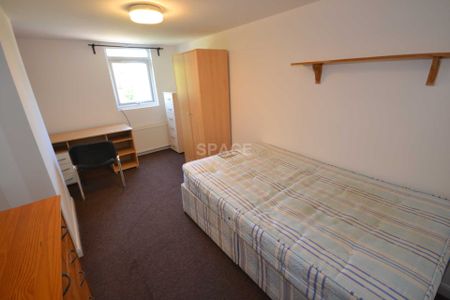 Price £3,750 pcm - Available 06/07/2026 - Furnished - Photo 3