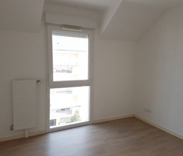 Location Appartement 2 pièces 39m² ORLEANS 45000 - Photo 2