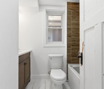 For Lease - 115 Kensington Avenue, Hamilton, Ontario - Photo 6