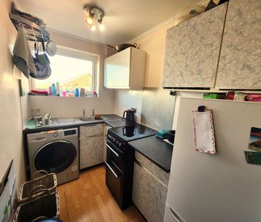 Apperley Way, Halesowen, B63 2PY - Photo 5