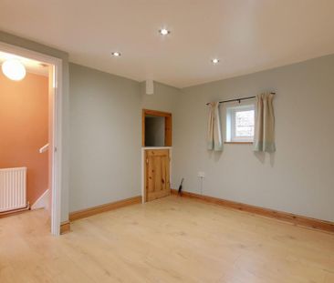 1 bedroom cottage to rent - Photo 5