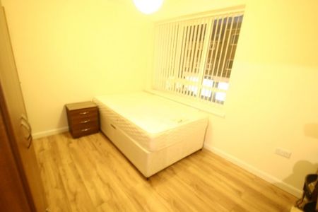 7 Bed - **bills Included** Chelsea Grove, Fenham, Newcastle Upon Tyne - Photo 5