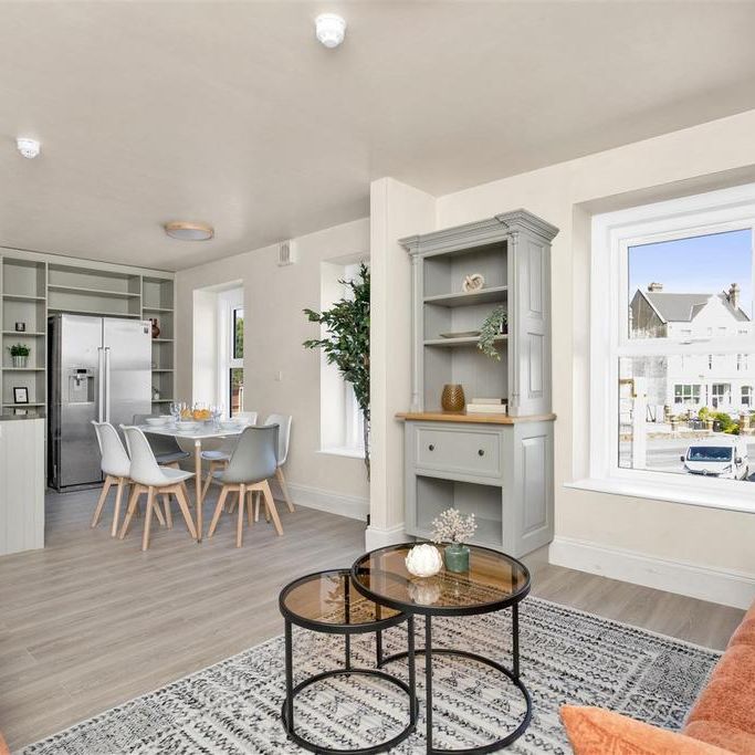 House share to rent - Photo 1