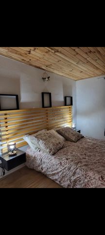 Location Appartement 5 pièces 74m² LA CHALOUPE 97416 - Photo 3