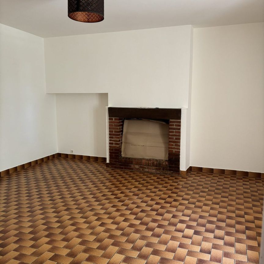 MAISON DE VILLE - CHATEAUGIRON - Photo 1