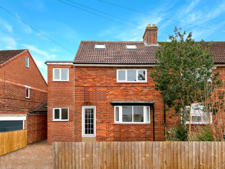 Ground Floor Back Right Room (2), 32 Valentia Road, Oxford OX3 7PL - Photo 5