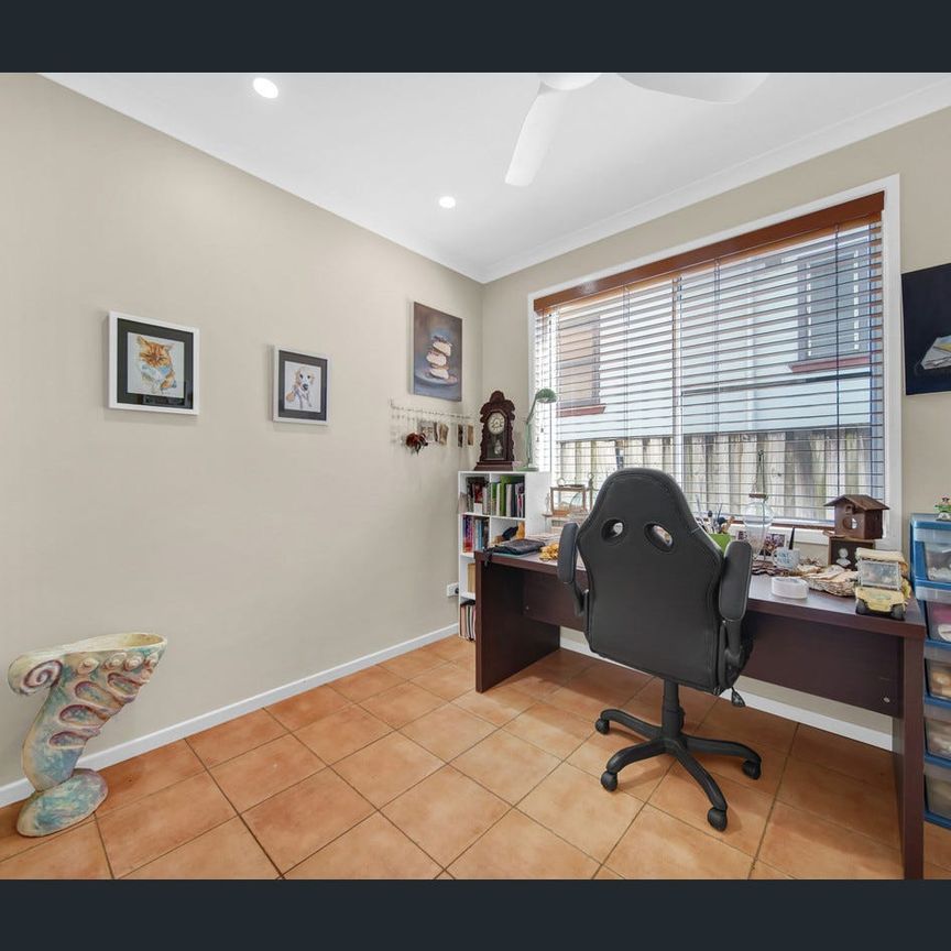 25 Twenty Fifth Avenue, Palm Beach, Qld 4221 - Photo 1