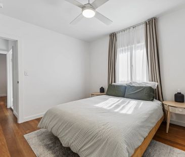 Fully renovated home in ideal location - Photo 2