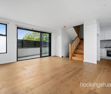 Luxury meets convenience - Photo 6