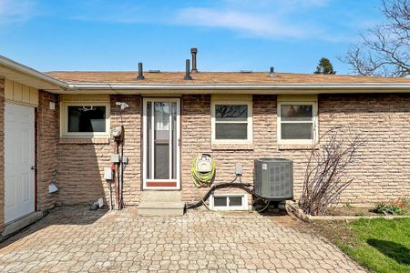For Lease - 7 Boundy Crescent Unit# Bsmt, Toronto, Ontario - Photo 4