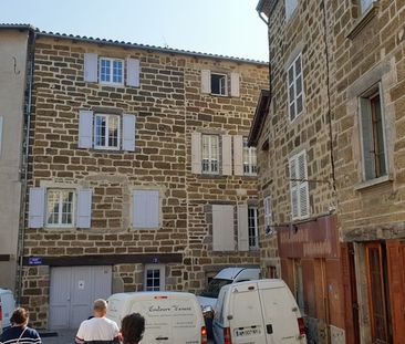 Appartement meublé de type 2 Foyer Place aux Sabots à Langeac - Photo 1