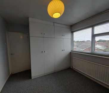 3 bedroom semi-detached house to rent - Photo 4