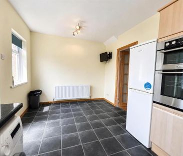 24 Audleys Drive, Newtownards, BT23 8UB - Photo 2