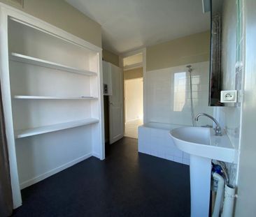 Location Appartement 3 pièces 61m² LA ROCHELLE 17000 - Photo 6