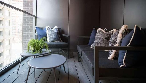 The Residences, Nine Elms, London, SW11 - Photo 1