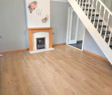 Melville Close - Photo 3