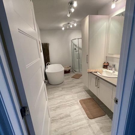 4 1/2 À LOUER (Bromptonville) - Photo 3