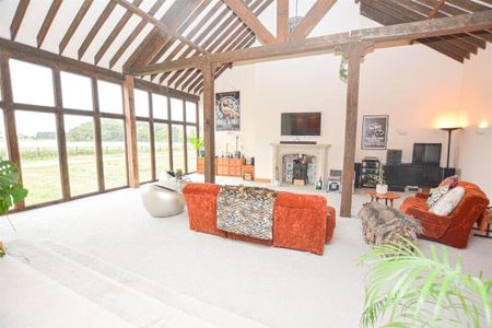 Hall Farm Drive, Thetford, Methwold - Photo 3