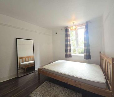 Canada Crescent, Acton, W3 - Photo 3