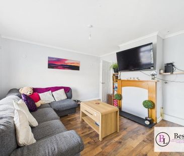 54 Pinewood Avenue, Carrickfergus, BT38 8EW - Photo 1