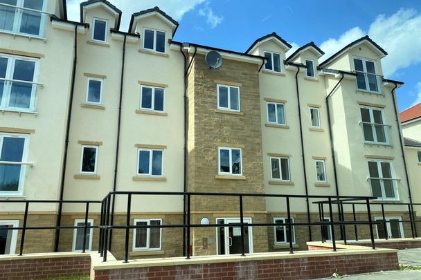 14 Fitzalan Road, SHEFFIELD - Photo 1