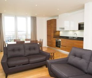 3 Bedrooms Flat to rent in 35, Victory Parade, London E20 | £ 610 - Photo 1