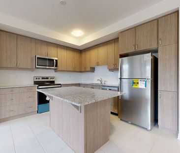 For Lease - 11 Keppel Circle, Brampton, Ontario - Photo 2