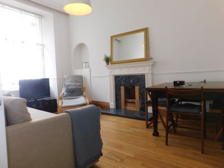 Lothian Street, Edinburgh, EH1 1HE - Photo 5