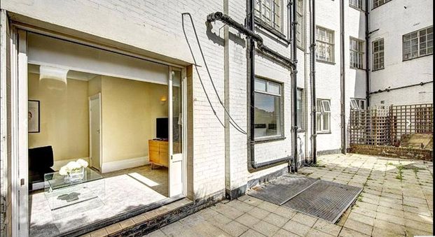 Strathmore Court, 143 Park Road, Regents Park, London, NW8 7HY - Photo 1