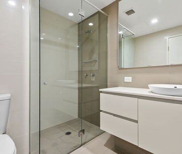 Spacious & Fully Furnished 2-Bedroom Apartment in the Heart of Rhodes - Photo 5