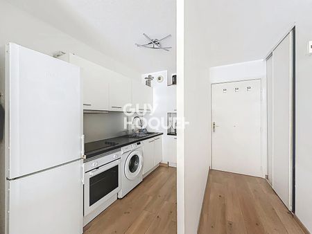 À louer : Charmant appartement 2 pièces avec vue sur la marina à Mandelieu la Napoule ! - Photo 2