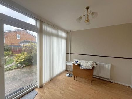 3 bedroom property to rent - Photo 3