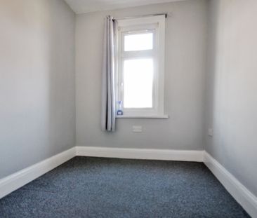 Campbell Road, Kent, London - Photo 3