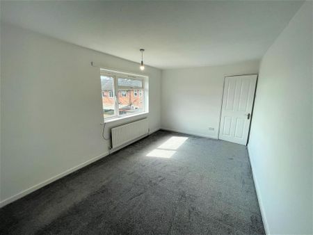 3 bedroom end of terrace house to rent - Photo 5