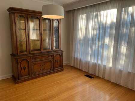 For Lease - 19 Budea Crescent, Toronto, Ontario - Photo 5