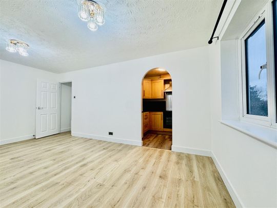 Gade Close, Watford - Photo 1