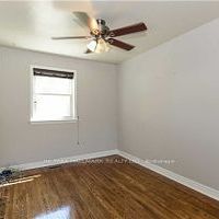 Townhouse For Lease | E8070984 - Photo 1