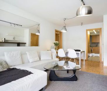 Carrer de Prats de Molló, Barcelona, Catalonia 08021 - Photo 6