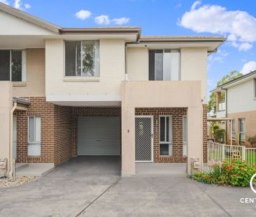 Prime Location&excl; Stunning Townhouse for Lease – Don't Miss Out&... - Photo 2