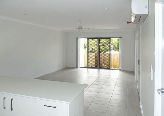 Modern 3 Bedroom Duplex - Photo 1