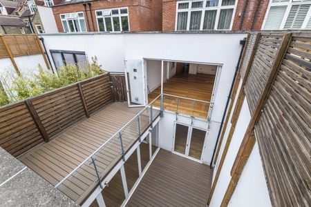 5 bedroom town house to rent - Photo 2