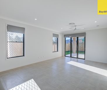 8 Hardie Street, Ripley QLD 4306 - House For Rent | Domain - Photo 1