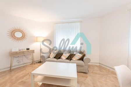 Alquiler de piso en Calle Cardenal Arce Ochotorena - Foto 2