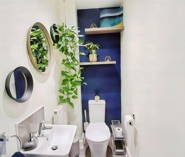 2 bedroom House To Let - Photo 2